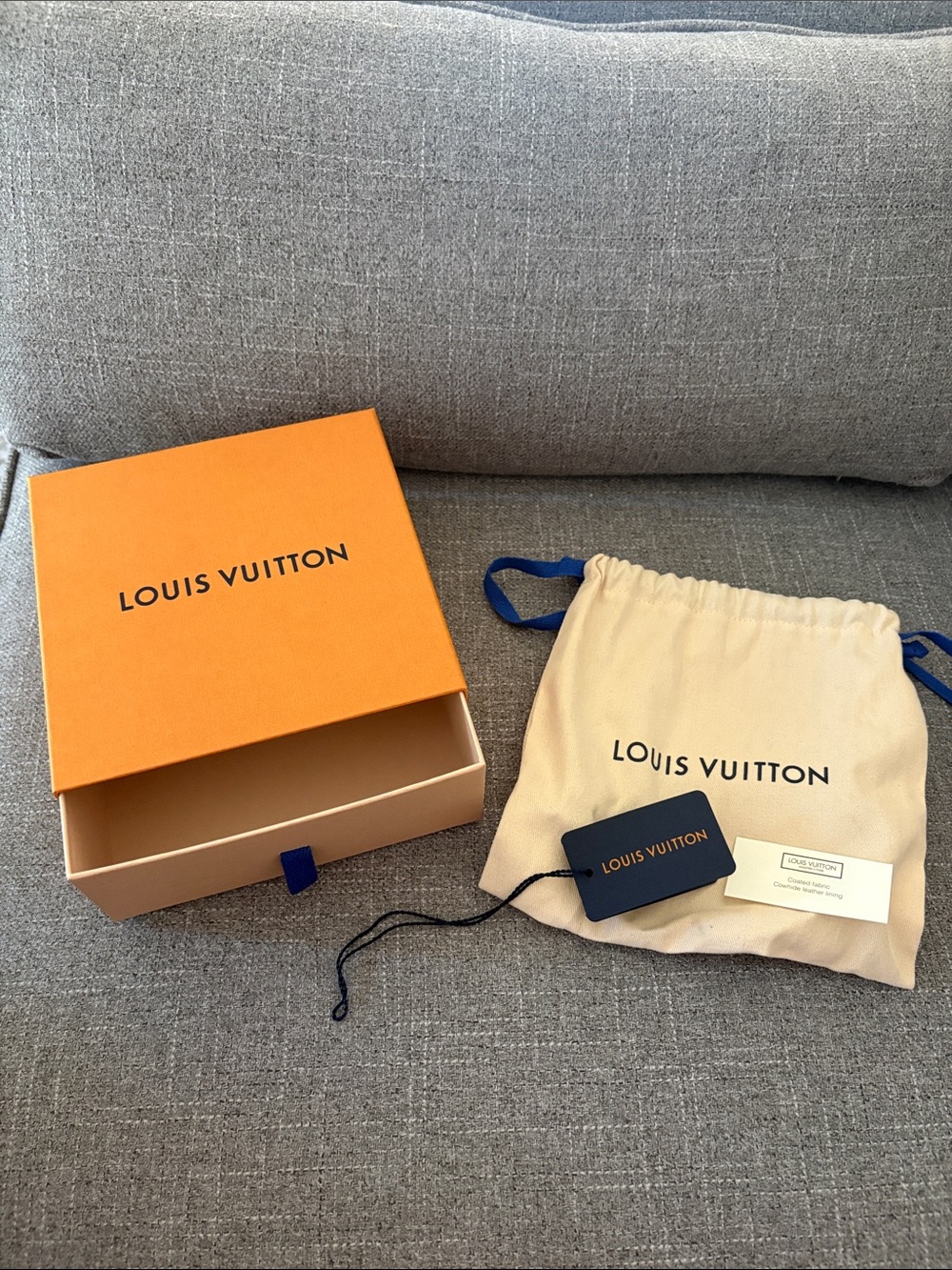 Louis Vuitton Belt Box Set - Picture 3 of 3